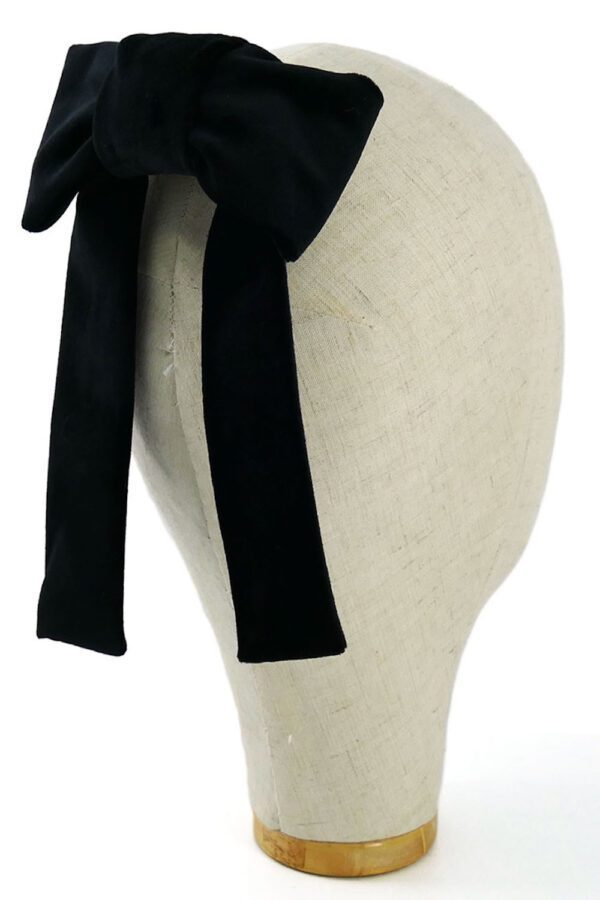 Fermacapelli con fiocco reinette in velluto nero